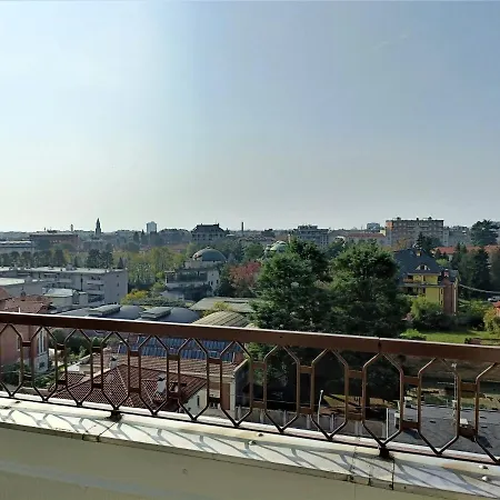 Apartman Trilo Busto Skyline